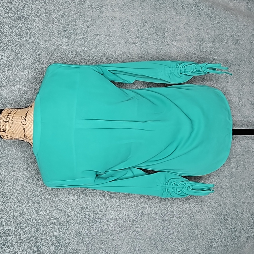 Express Blouse - Picture 5 of 5